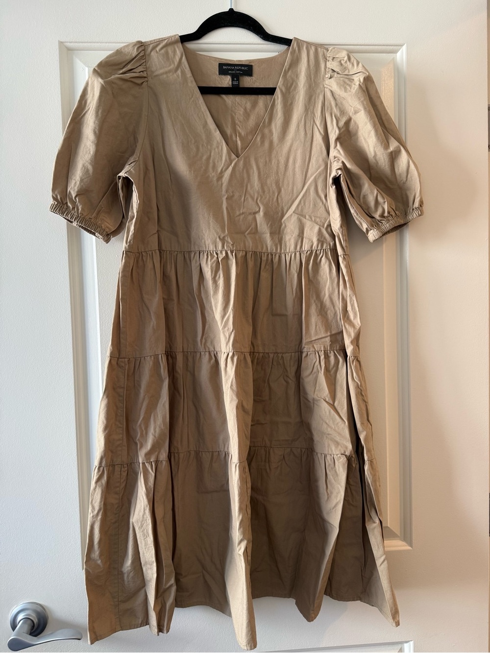 Banana Republic Beige Organic Cotton Top with Black Trim